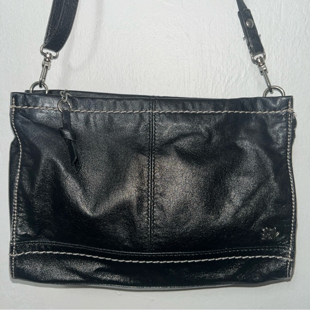 THE SAK Iris Leather Three-Way-Wear Crossbody Clutch Black Bag Small